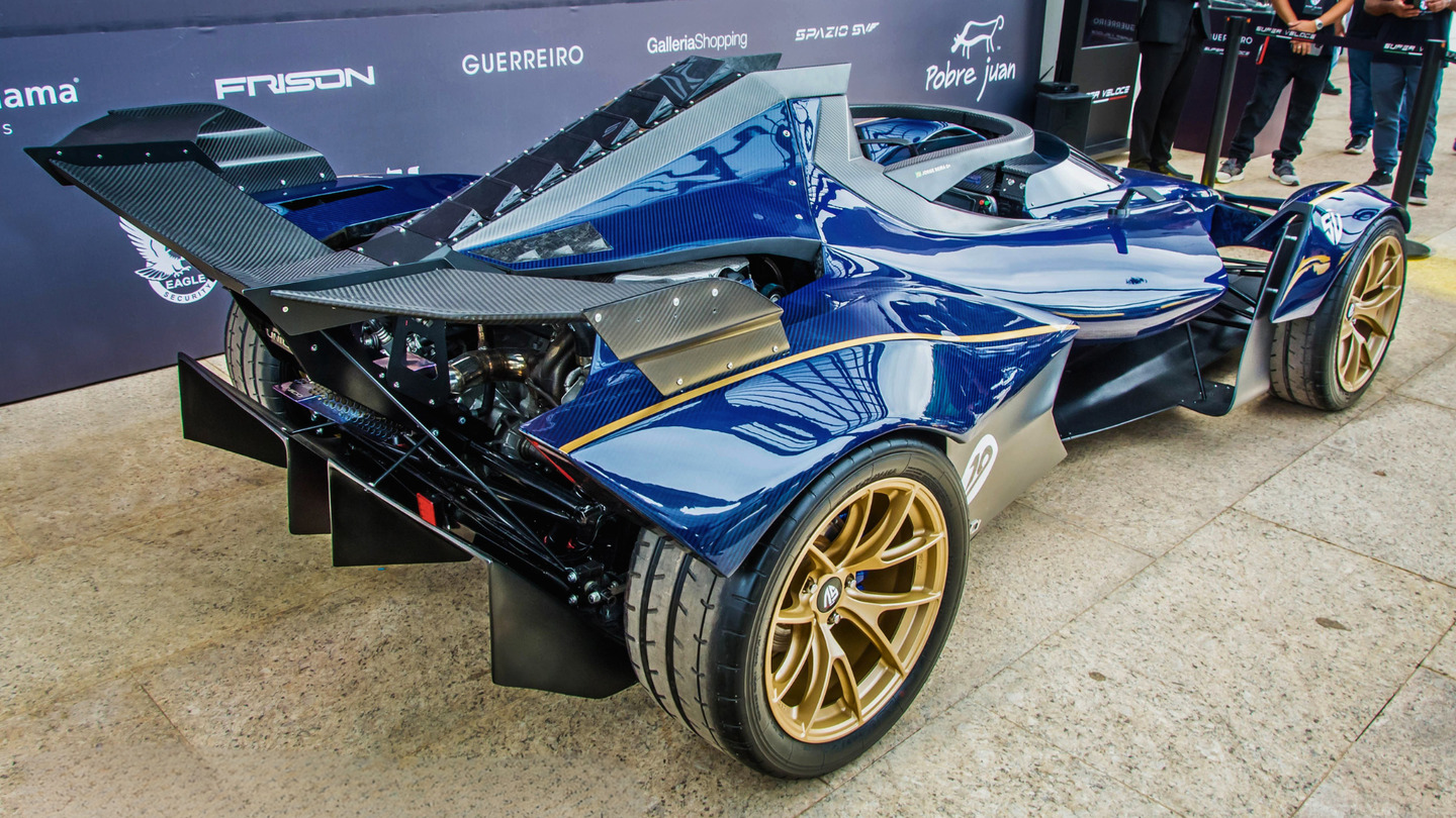 supercarro 100% brasileiro